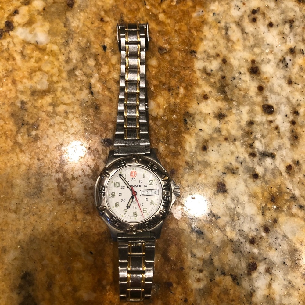 Vintage Women’s Swiss Wenger